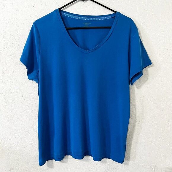 🔮 5/$25 St. John's Bay Blue Classic Tee‎ - Picture 1 of 3